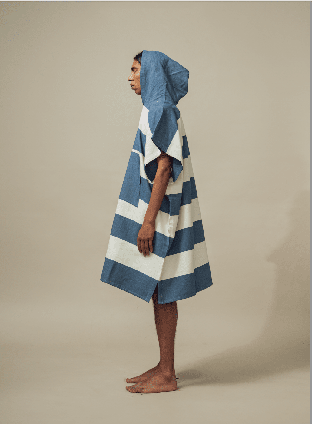 Futah - Bedu Blue Poncho (2)