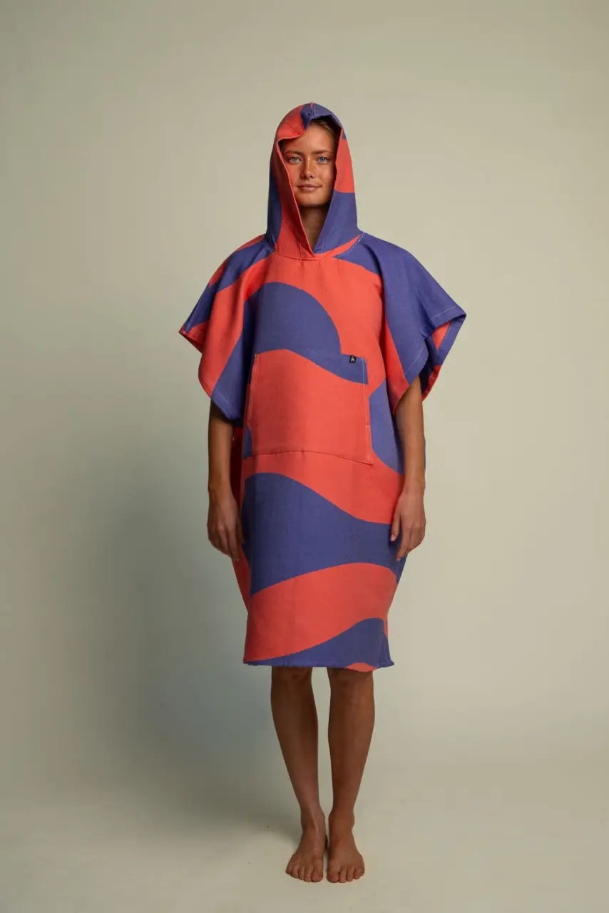 Futah - Aether Purple Adult Poncho (3)