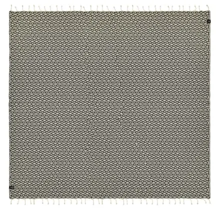 Pulse Black XL Towel